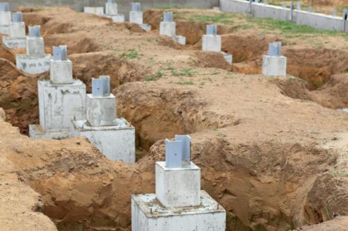 Заливка фундамента. Как залить фундамент – инструкции и схемы правильной заливки своими руками