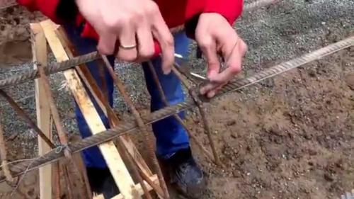 Арматуру вязать или варить. Варить или вязать: несколько нюансов арматурного каркаса