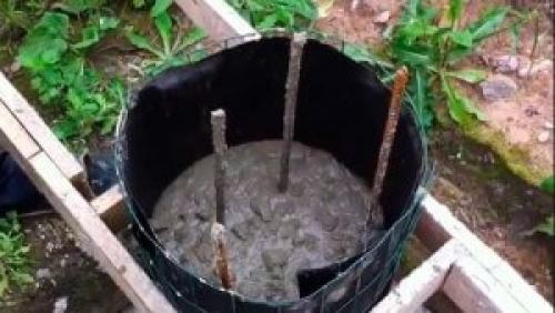 Фундамент из бетонных столбов. Строительство