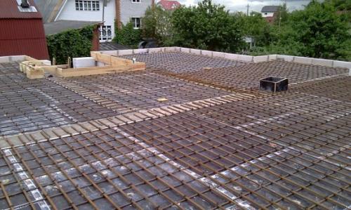 Расход арматуры на 1 м2 монолитного перекрытия. Характеристики, учитываемые при расчете плитного основания 09