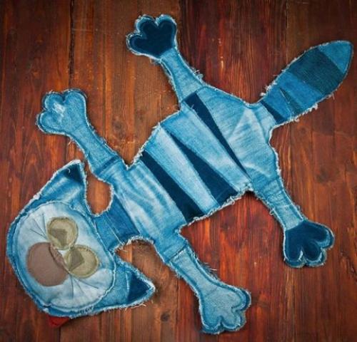 Как сделать деревянный крючок для вязания ковриков. Как создать своими руками красивый коврик из старых вещей и не только!