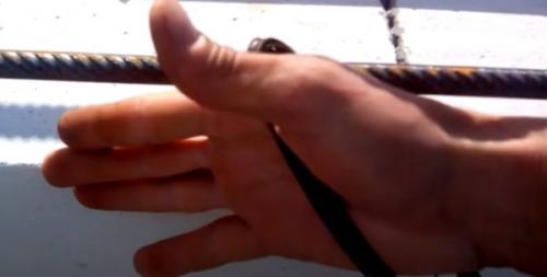 Насадка на шуруповерт для вязки арматуры. Три варианта вязального крючка для арматуры разной степени сложности