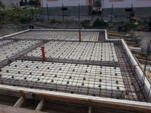 Через сколько вязать арматуру на плиту схема. Какие материалы используются? 10