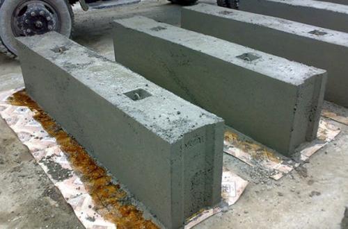 Видео строительства ленточного фундамента своими руками. Преимущества и недостатки ленточных фундаментов 08 Видео строительства ленточного фундамента своими руками. Преимущества и недостатки ленточных фундаментов 08