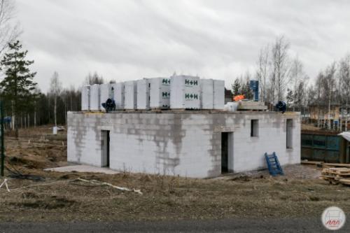 Обвязочный пояс плит перекрытия. Плиты перекрытия и армопояс в Мендсарах