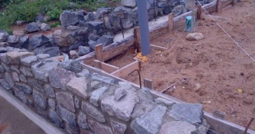 Нужно ли армировать ленточный фундамент. Можно ли обойтись без арматуры в фундаменте 01 Нужно ли армировать ленточный фундамент. Можно ли обойтись без арматуры в фундаменте 01