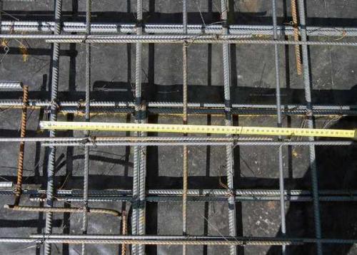 Как вязать арматуру для монолита. Плитный фундамент: особенности вязки арматуры