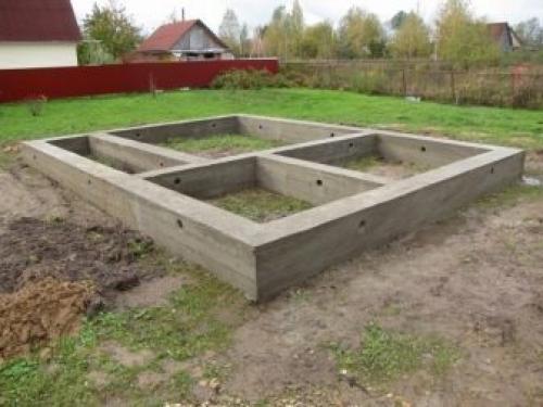 Ленточный монолитный фундамент под каркасный дом. Особенности 04