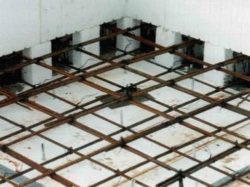 Вязка арматуры монолитной плиты перекрытия. Как правильно рассчитать количество арматуры, проволоки и стальных прутьев 06 Вязка арматуры монолитной плиты перекрытия. Как правильно рассчитать количество арматуры, проволоки и стальных прутьев 06