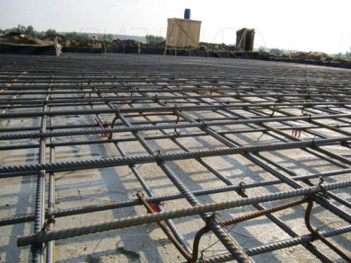 Расчет расхода арматуры при армировании плитного фундамента. Сооружение плитного фундамента своими руками. 02 Расчет расхода арматуры при армировании плитного фундамента. Сооружение плитного фундамента своими руками. 02