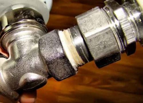 Соединение стальных труб на резьбе. Основные преимущества и недостатки резьбового соединения труб